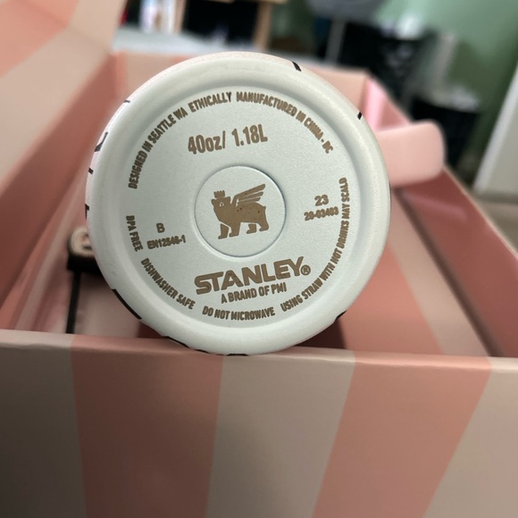 Labubu Stanley Pink Gift Box New Style - Picture 4 of 10
